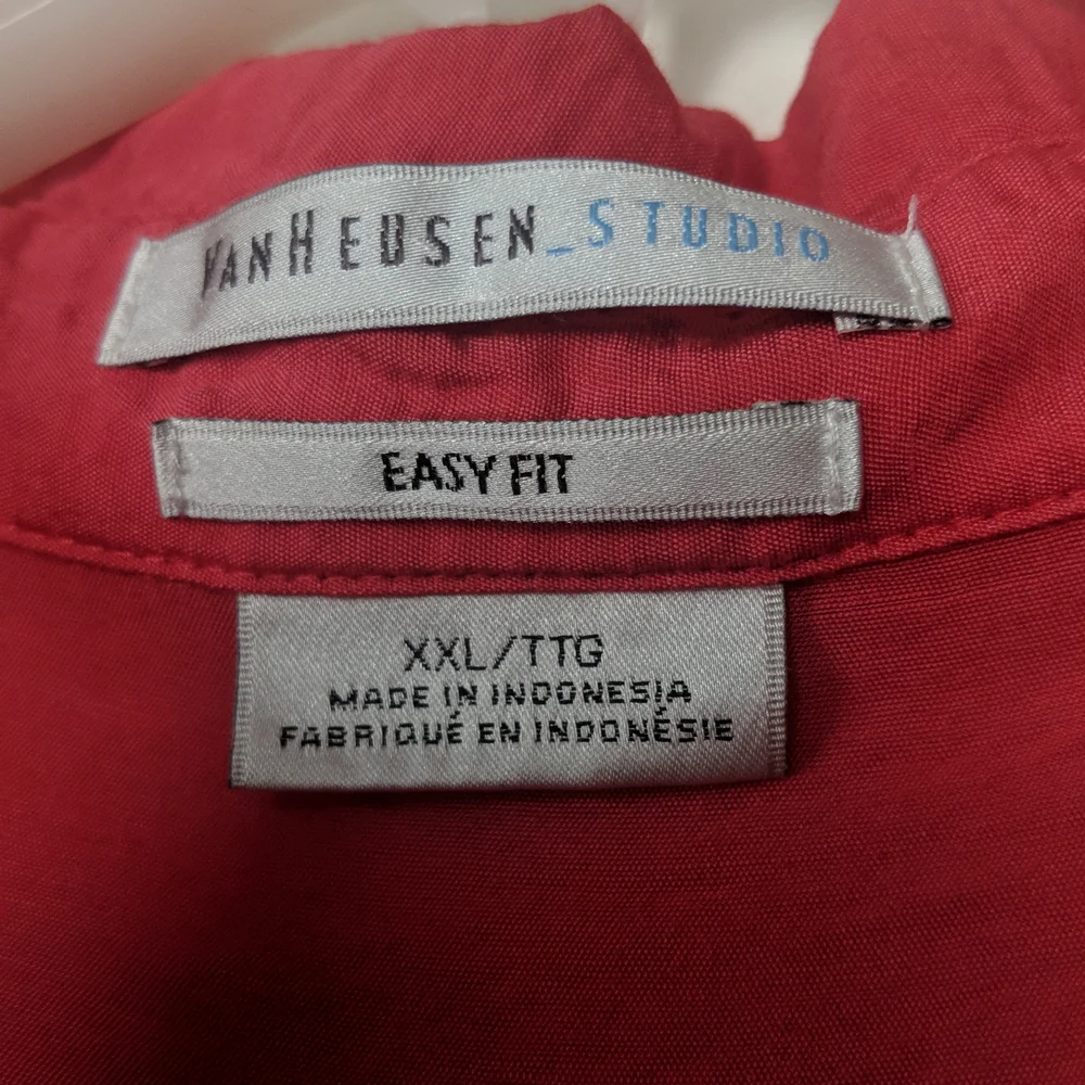 Women's Button Shirt - Picture 6 of 8